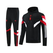 Manchester United 24/25 - Tracksuit c/Capuz