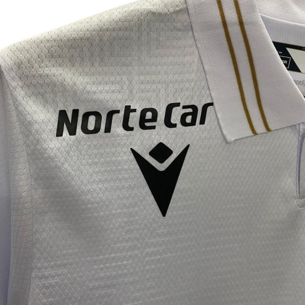 Vitória S.C. Home 24/25
