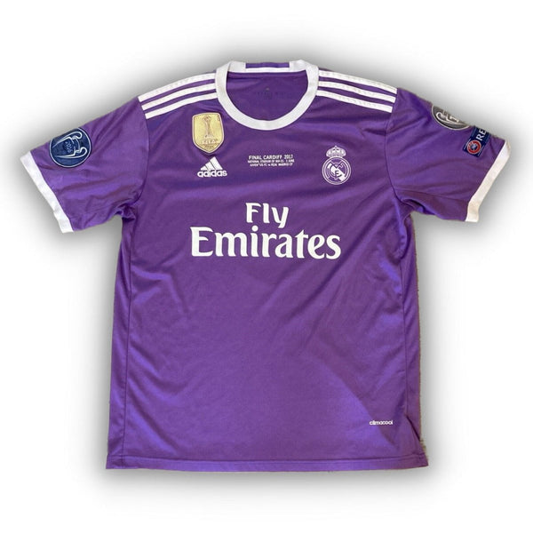 2016-17 - REAL MADRID Away | RETRO
