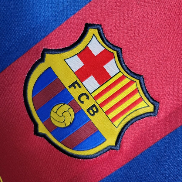 Barcelona Home 10/11