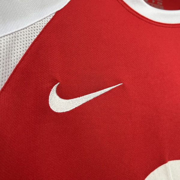 Arsenal Home 02/03